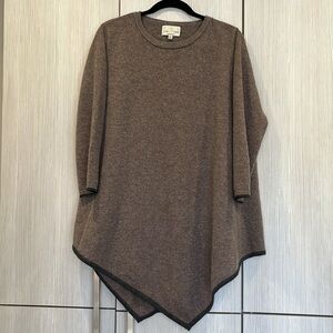 Joan Vaas | 100% Cashmere Asymmetrical Tunic Cape Sweater | Beige & Grey | Large